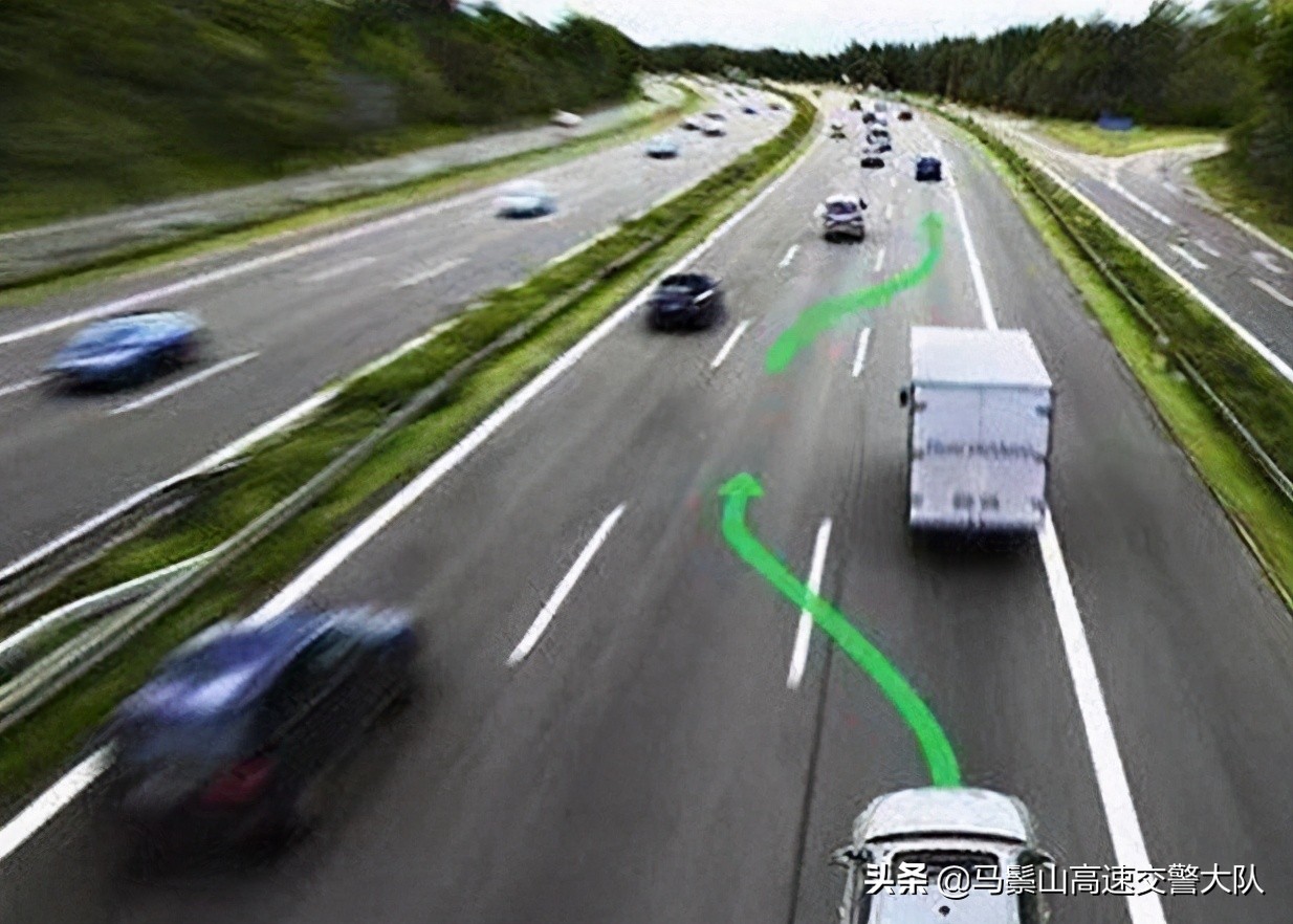 新手第一次开车上高速注意啥?高速行车40项要点请收下