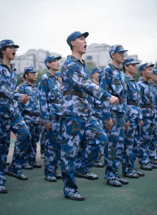 大学军训时埋下军旅梦,济南大学兵员储备连成征兵摇篮