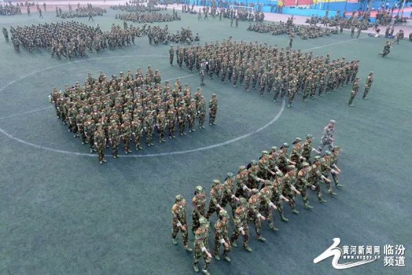 大学军训是法定义务,逃避后果严重!大一新生家长必看