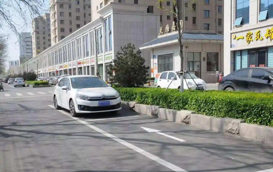 盘点开车上路易违章的7个行为,你中了几个?