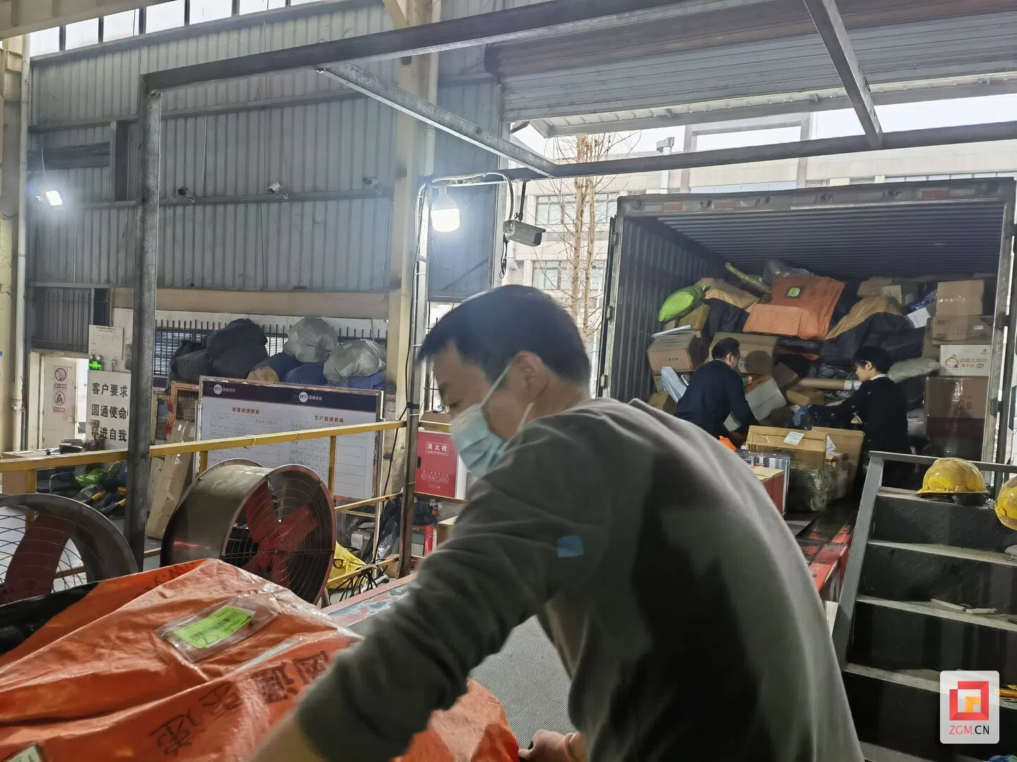 今年自贡春节快递不全停，时效会延迟，揽投量大幅增长