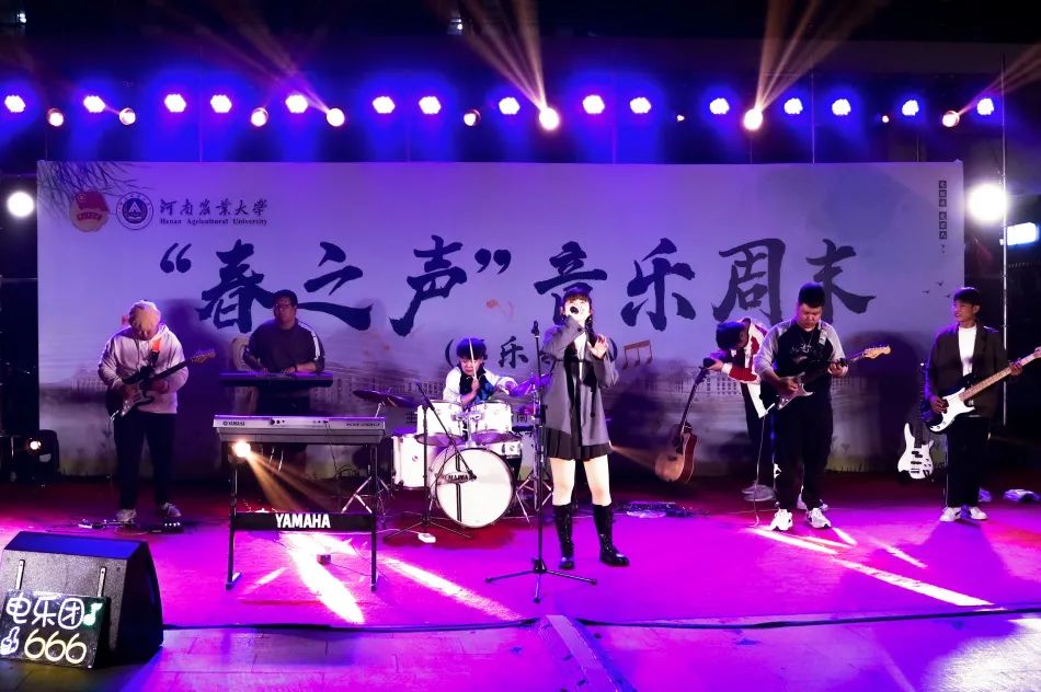 2021 级新生入学,面对众多社团咋选?高校团委书记给建议