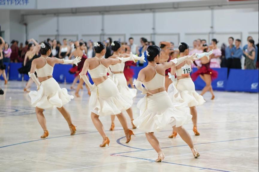 农大体育健儿赛场展风采,中国农大体育工作蓬勃发展