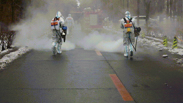 吉林疫情严峻,消防救援队伍奋战抗疫一线守护群众安全