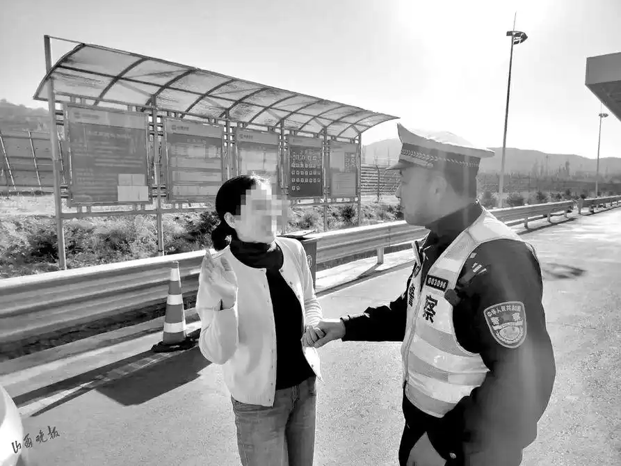 高速交警倾心守护平安旅途，通报近期救助典型事例