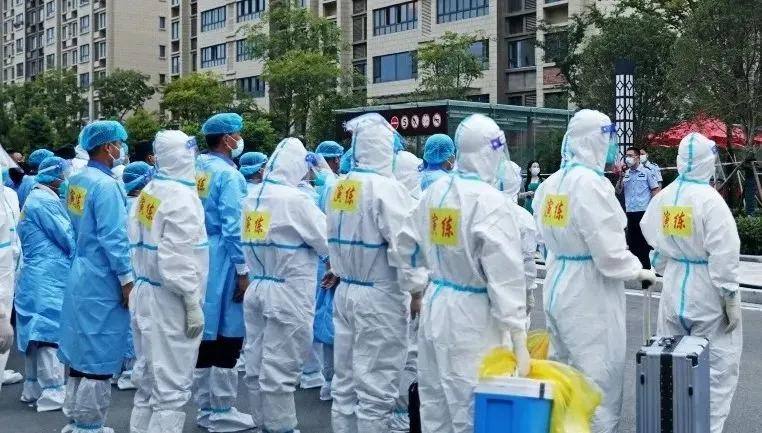 三年新冠疫情负面影响大,消除后遗症要抢抓机遇促发展