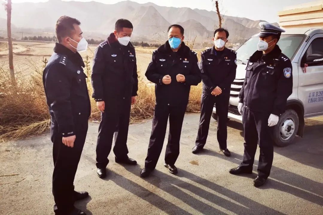白银交警多措并举强化管控,整治违法保道路安全及群众出行安全